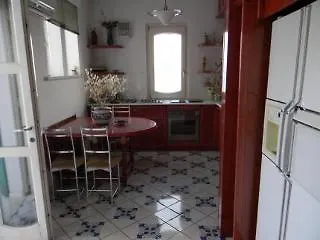 Piccolo Paradiso *