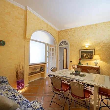 Matisse Apartment Amalfi