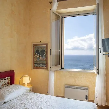 Matisse Apartment